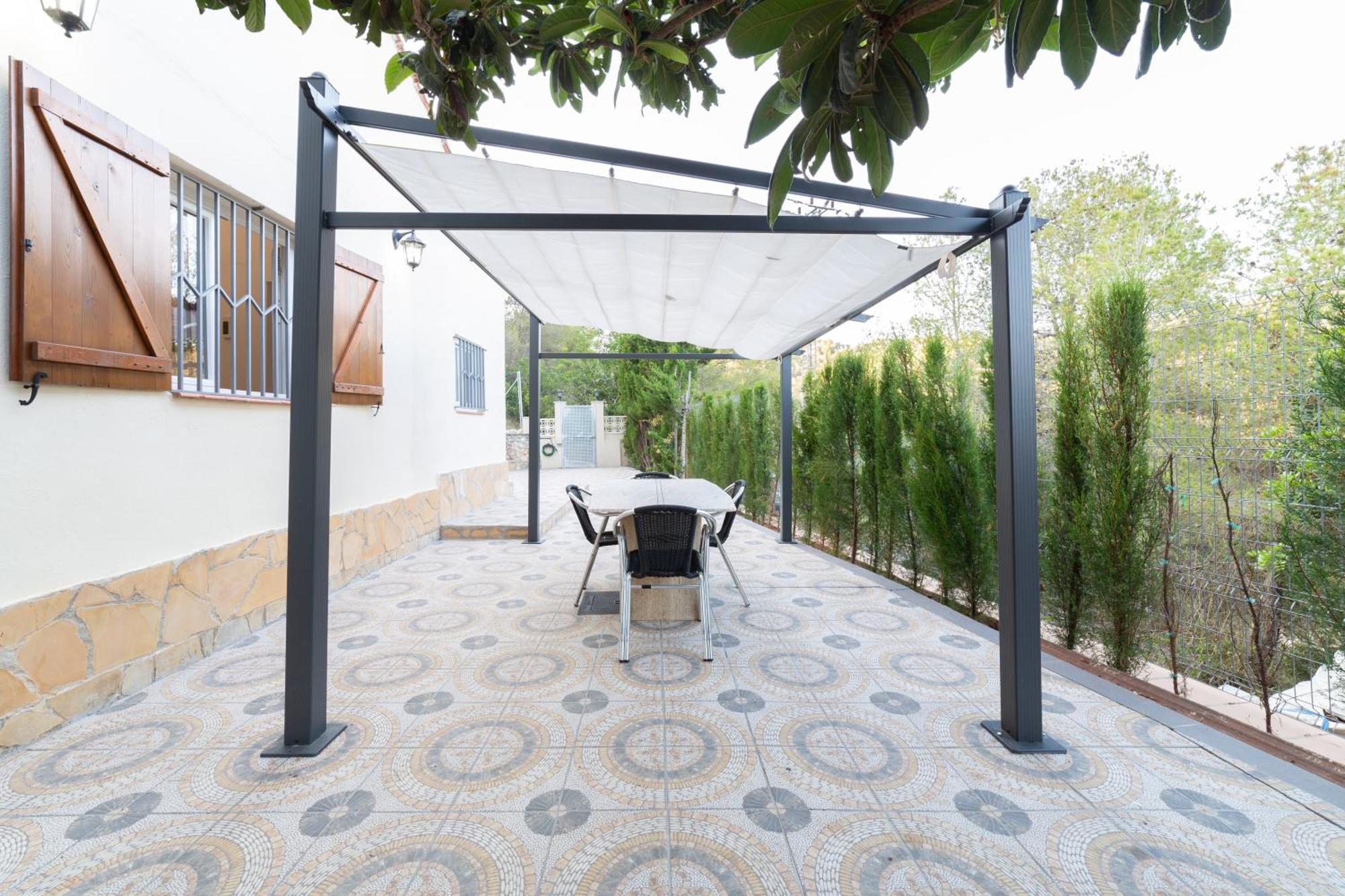 Silom House Villa Sant Pere De Ribes Kültér fotó