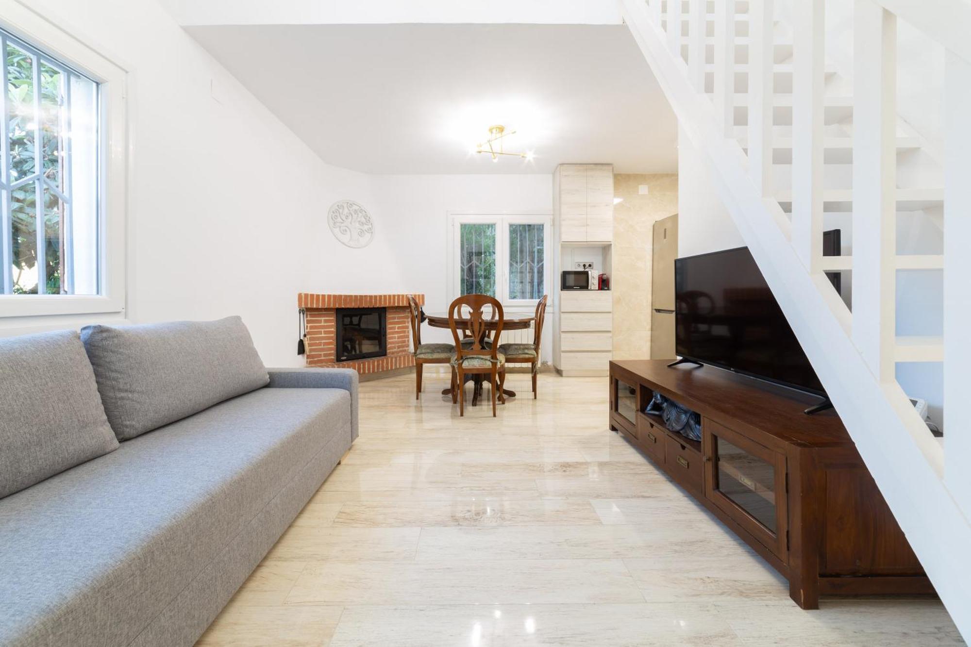 Silom House Villa Sant Pere De Ribes Kültér fotó