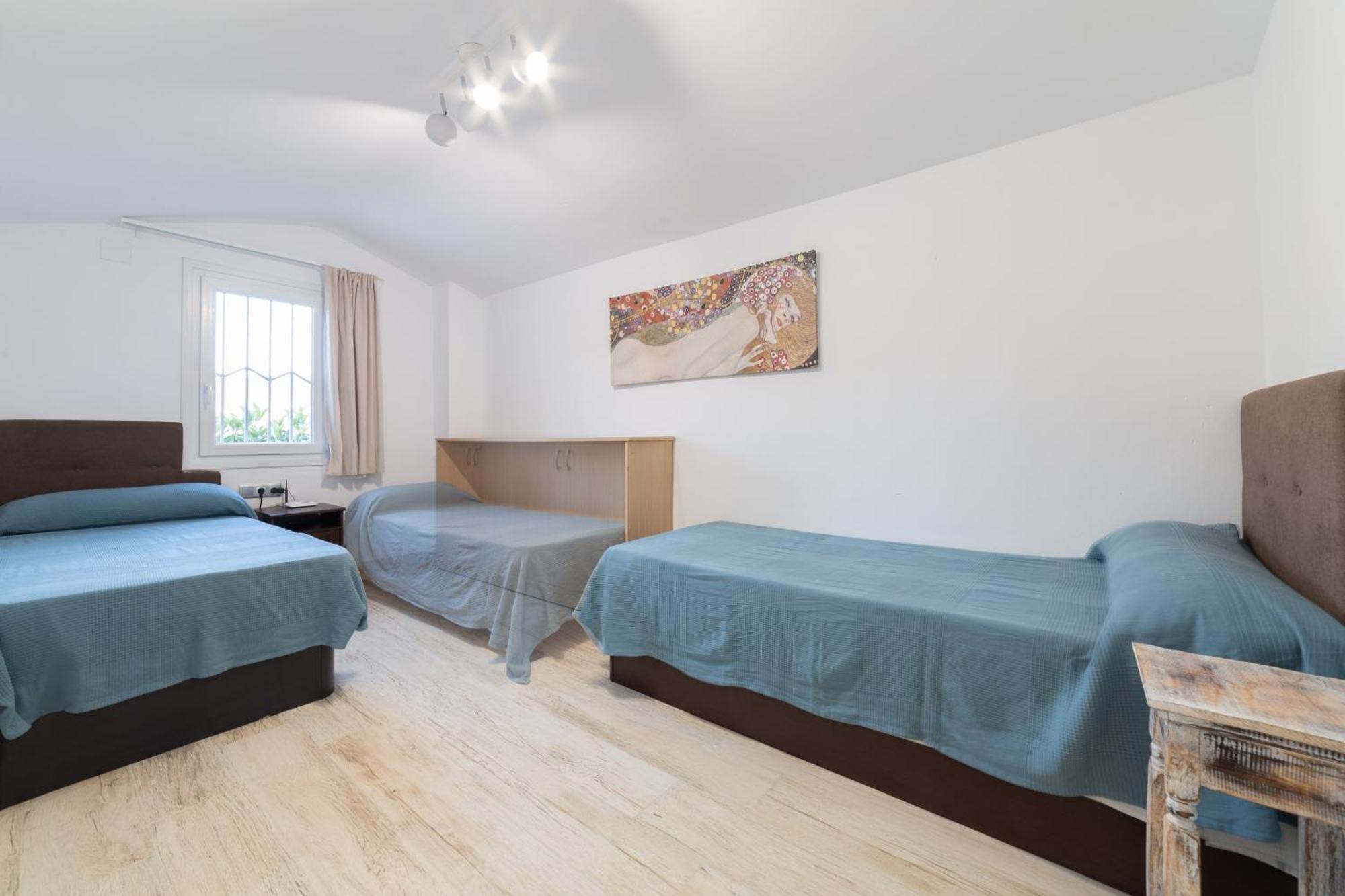 Silom House Villa Sant Pere De Ribes Kültér fotó